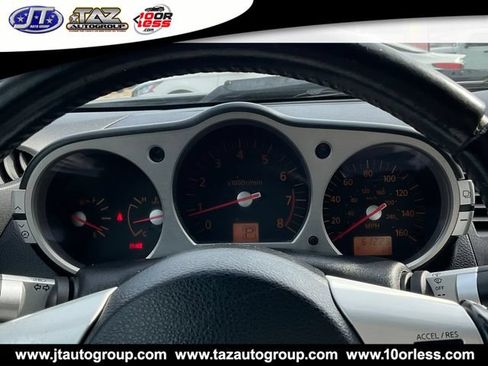 Used 2004 Nissan 350Z Enthusiast w/ Side Airbags Pkg RWD image 17