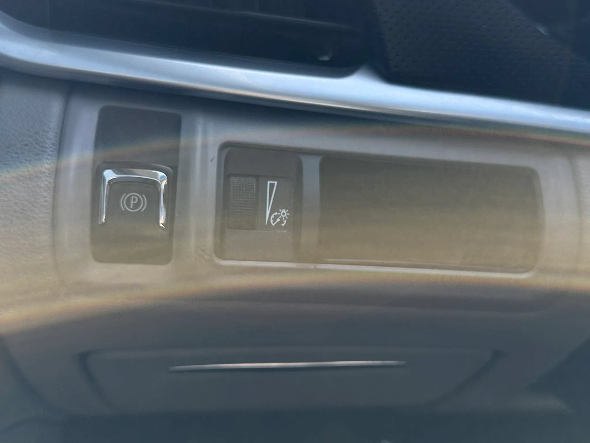 Used 2017 Cadillac XTS Luxury w/ Driver Awareness Package FWD image 27