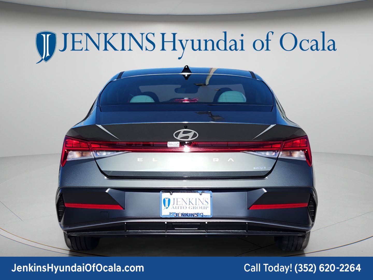 New 2026 Hyundai Elantra Limited FWD image 3