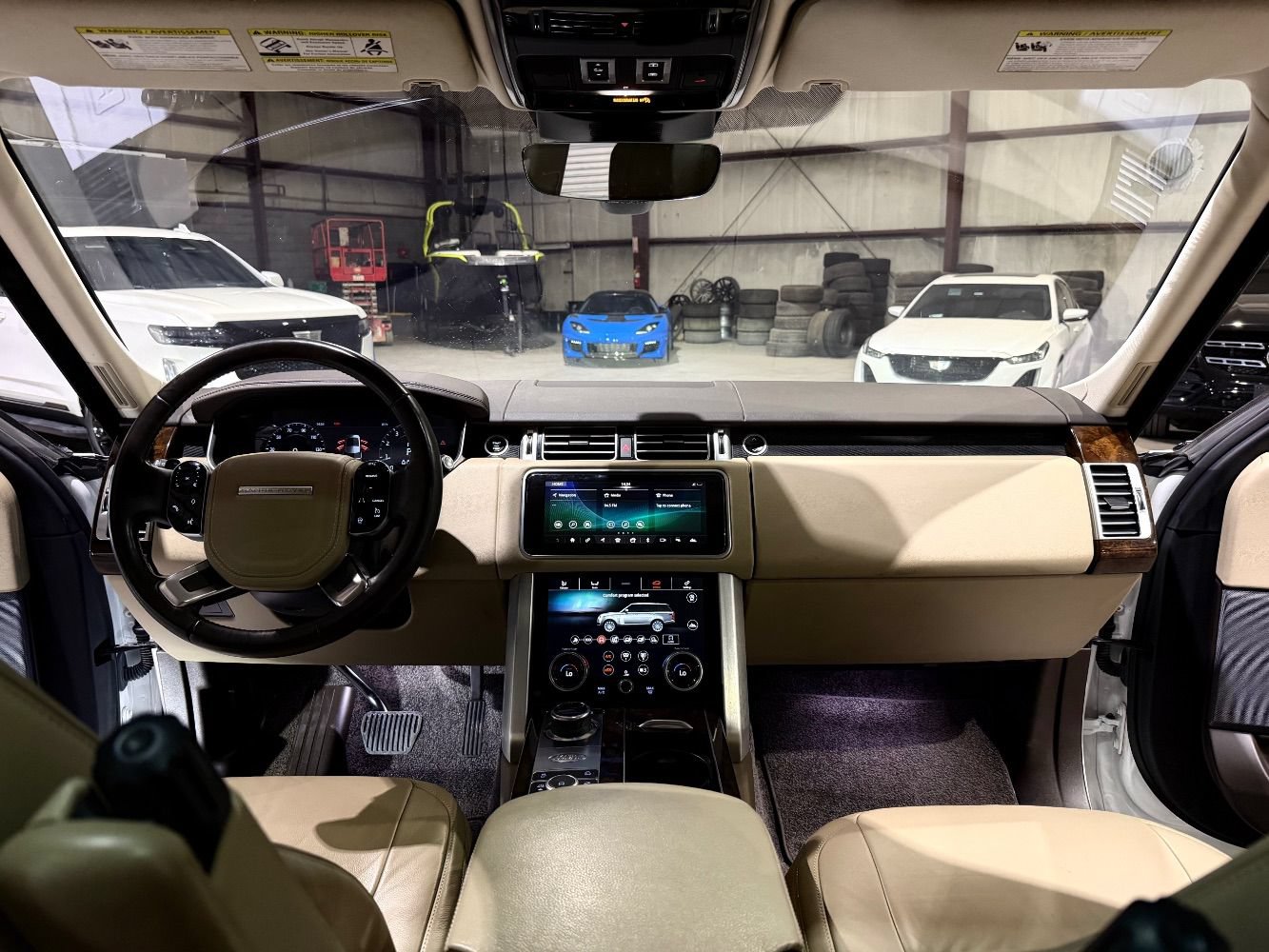 Used 2020 Land Rover Range Rover AWD/4WD image 29