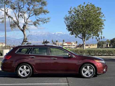 Used 2012 Acura TSX Sport Wagon image 3
