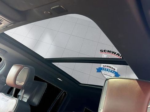 Used 2023 GMC Yukon XL Denali Ultimate AWD/4WD image 28