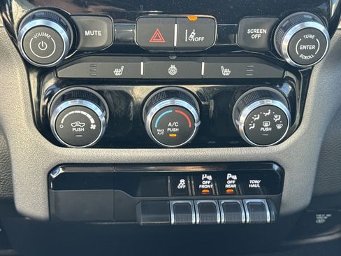 Used 2025 RAM 1500 Big Horn image 27