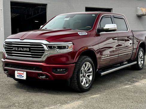 Used 2022 RAM 1500 Limited w/ Body Color Bumper Group AWD/4WD image 7