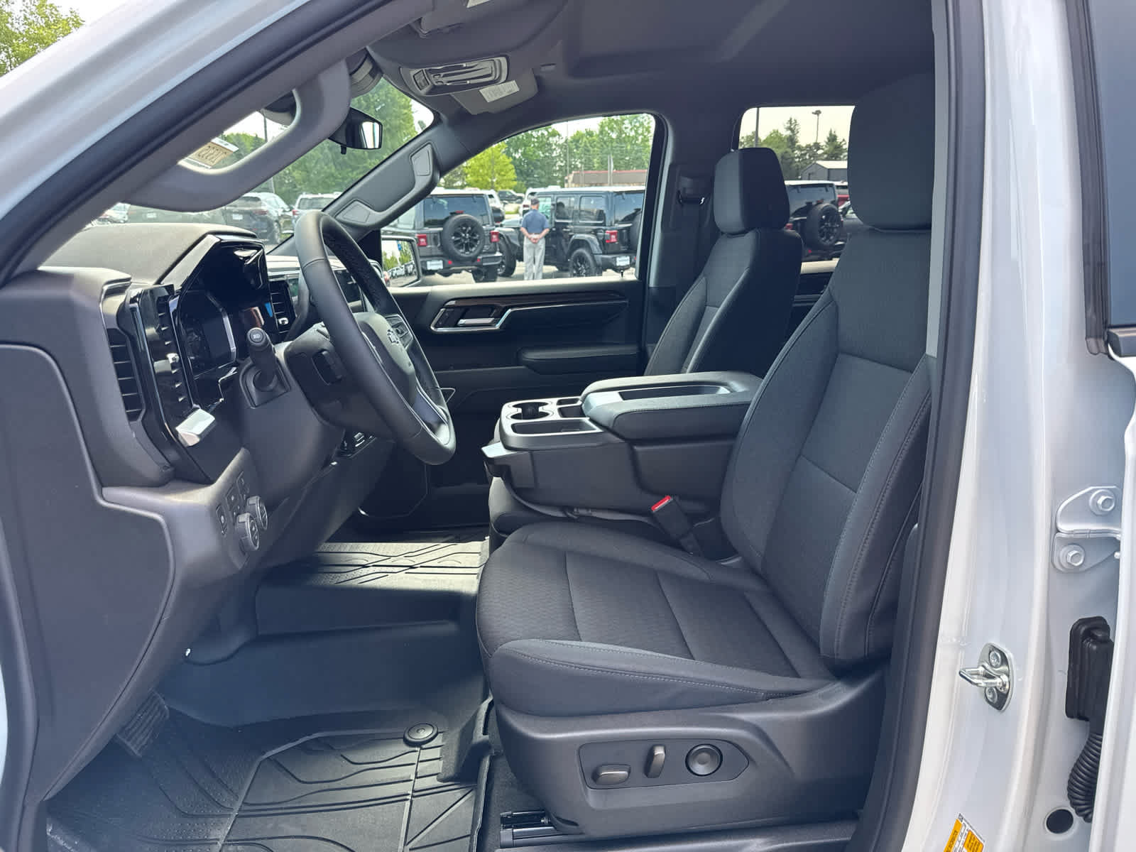 New 2026 Chevrolet Silverado 1500 RST w/ RST Select Package AWD/4WD image 18