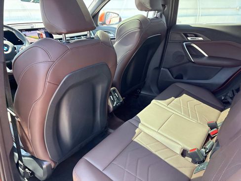Certified 2025 BMW X2 xDrive28i image 12