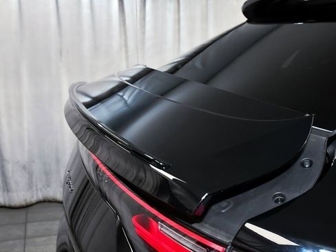 Used 2022 Porsche Cayenne Platinum Edition image 86