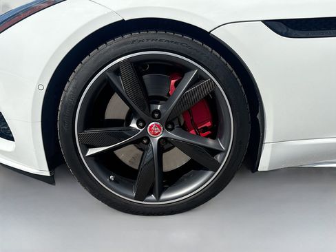 Used 2019 Jaguar F-TYPE R image 36