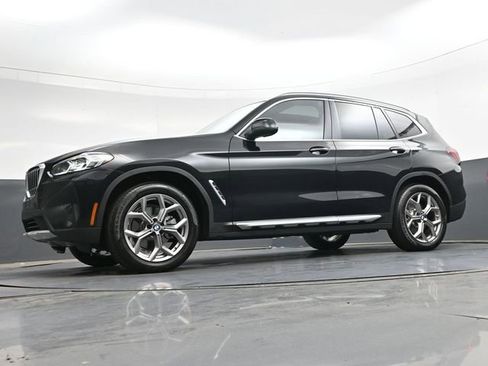Used 2023 BMW X3 xDrive30i w/ Premium Package w/ZPA AWD/4WD image 39
