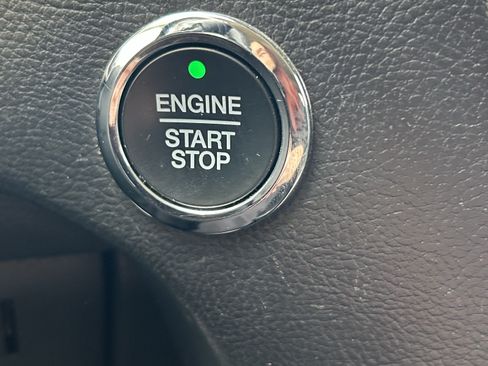Used 2022 Ford Edge SEL AWD/4WD image 27