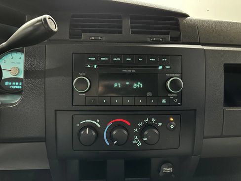 Used 2011 Dodge Dakota Big Horn image 13