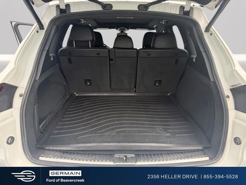 Used 2017 Porsche Cayenne Platinum Edition w/ Premium Package Plus (PJX) AWD/4WD image 26