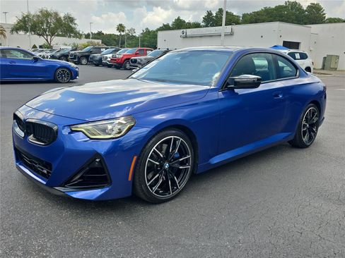 Used 2025 BMW M240i Coupe RWD image 6