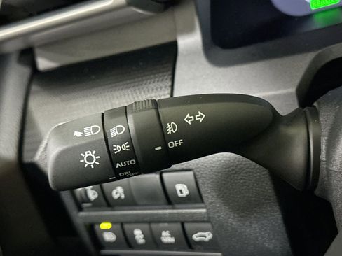 Used 2025 Toyota 4Runner Limited image 29