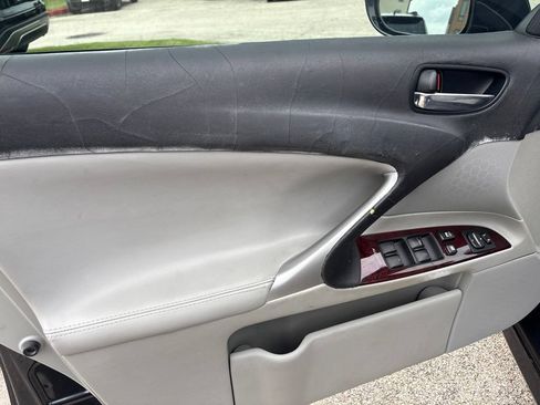 Used 2008 Lexus IS 250 RWD image 12