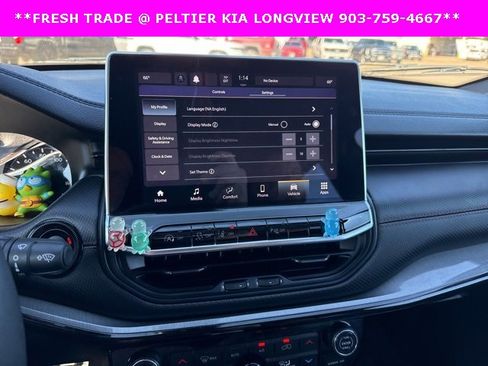 Used 2023 Jeep Compass Trailhawk image 12