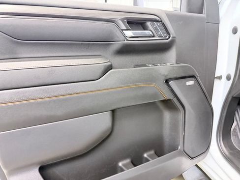 Used 2024 GMC Sierra 2500 AT4 w/ AT4 Premium Plus Package AWD/4WD image 12