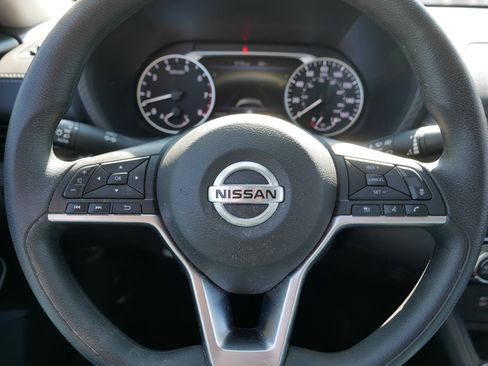 Used 2023 Nissan Sentra SV FWD image 25