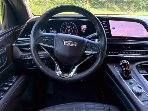 Certified 2024 Cadillac Escalade V AWD/4WD image 5