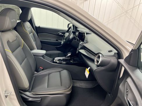 New 2026 Chevrolet Trax ACTIV w/ Driver Confidence Package image 21