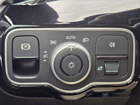 Certified 2026 Mercedes-Benz CLA 250 image 21