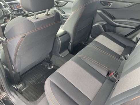 Used 2019 Subaru Crosstrek 2.0i Premium w/ Moonroof Package AWD/4WD image 17