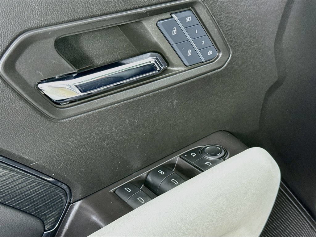 Used 2024 GMC Canyon AT4X AWD/4WD image 21