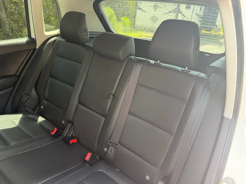 Used 2016 Volkswagen Tiguan S FWD image 24
