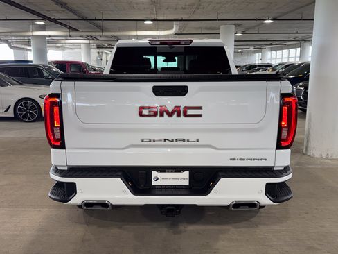 Used 2024 GMC Sierra 1500 Denali RWD image 7