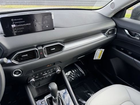 New 2025 MAZDA CX-5 AWD 2.5 S w/ Preferred Package image 23