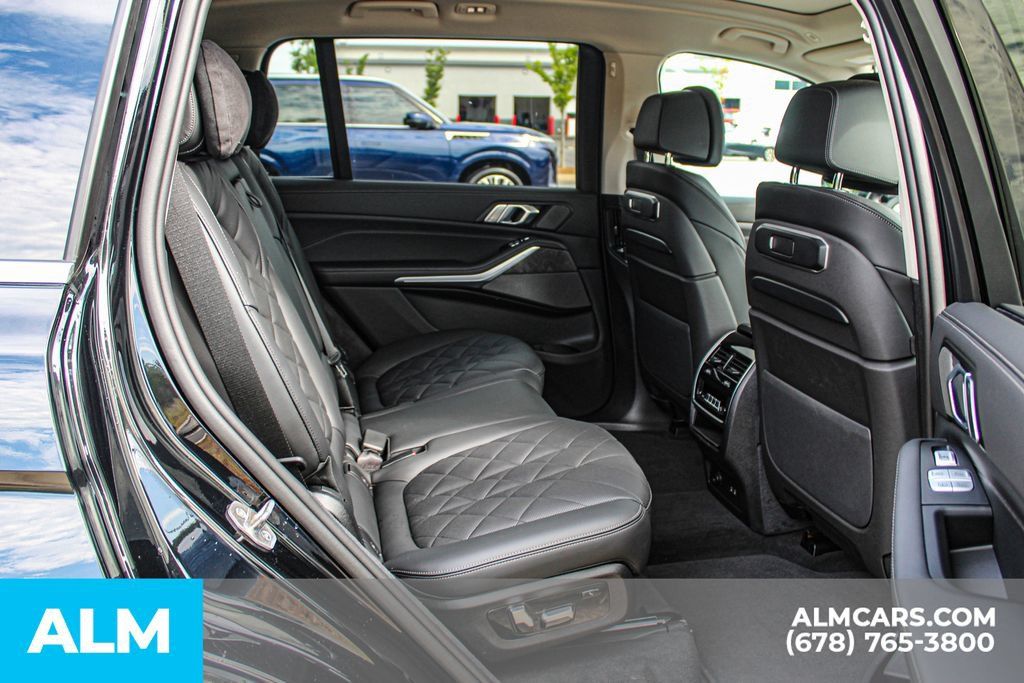 Used 2026 BMW X7 xDrive40i w/ Premium Package AWD/4WD image 20