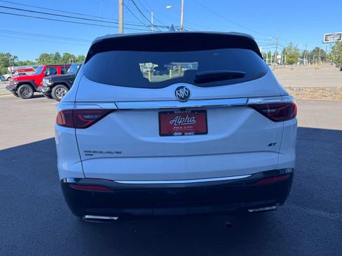 Used 2023 Buick Enclave Essence w/ Experience Buick Package AWD/4WD image 6