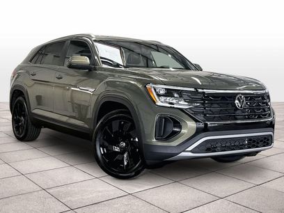 New 2026 Volkswagen Atlas Cross Sport SE