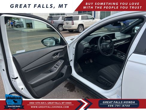 Used 2024 Honda Accord Sport image 10