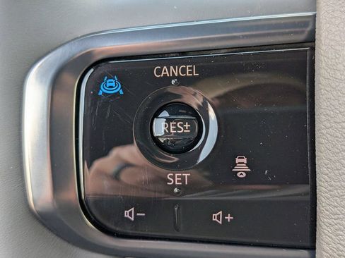 New 2025 Nissan Armada PRO-4X w/ Pro-4X Premium Package AWD/4WD image 22