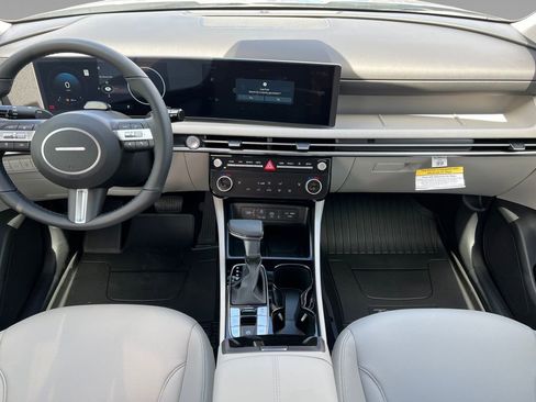 New 2025 Hyundai Tucson SEL image 16