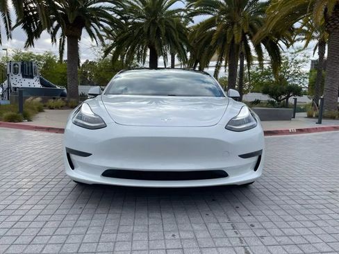 Used 2021 Tesla Model 3 Standard Range Plus RWD image 2