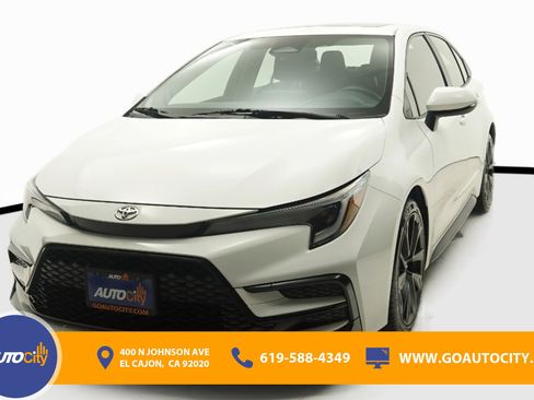 Used 2024 Toyota Corolla SE w/ SE Premium Package FWD image 1