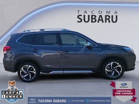 Used 2023 Subaru Forester Touring image 6