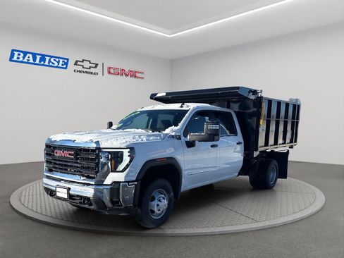 New 2025 GMC Sierra 3500 Pro w/ Convenience Package image 2
