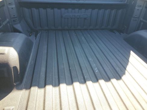 Certified 2023 GMC Sierra 1500 AT4 w/ AT4 Preferred Package AWD/4WD image 7