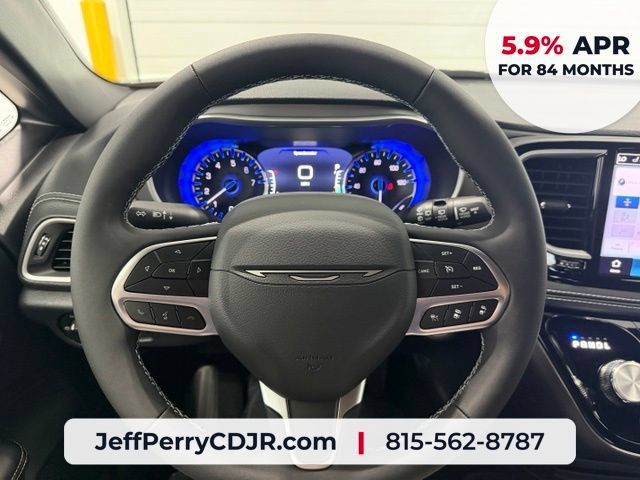 New 2027 Chrysler Pacifica Select AWD/4WD image 14