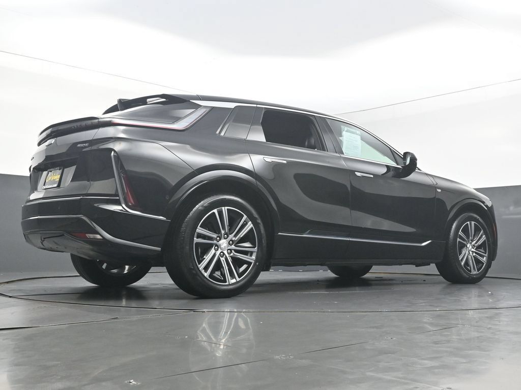 Used 2024 Cadillac Lyriq Luxury RWD image 41