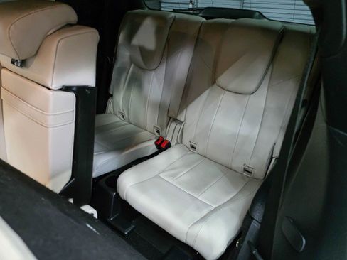 Used 2021 Mercedes-Benz GLB 250 image 18