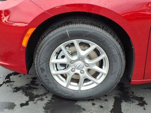 New 2026 Chrysler Pacifica Select image 24