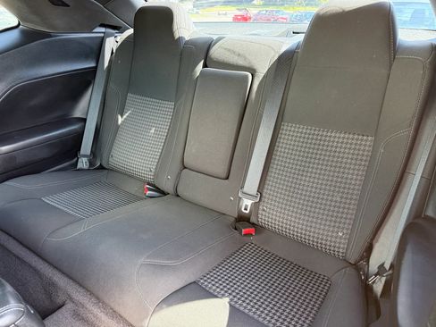 Used 2018 Dodge Challenger SXT w/ Blacktop Package image 20