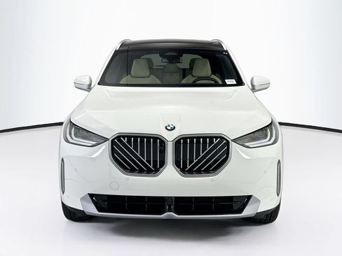 New 2026 BMW X3 xDrive30i w/ Premium Package AWD/4WD image 2