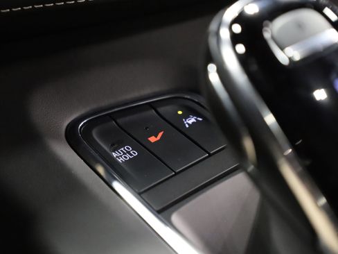 Used 2023 Cadillac Escalade V image 32