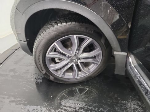 Certified 2022 Honda CR-V Touring image 30