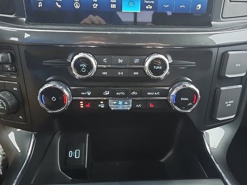 Used 2023 Ford F150 XLT w/ Equipment Group 302A High image 18